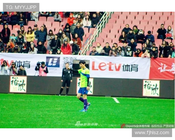 深入对话国外足球明星探秘他们的职业生涯与生活故事 深入对话国外足球明星探秘他们的职业生涯与生活故事